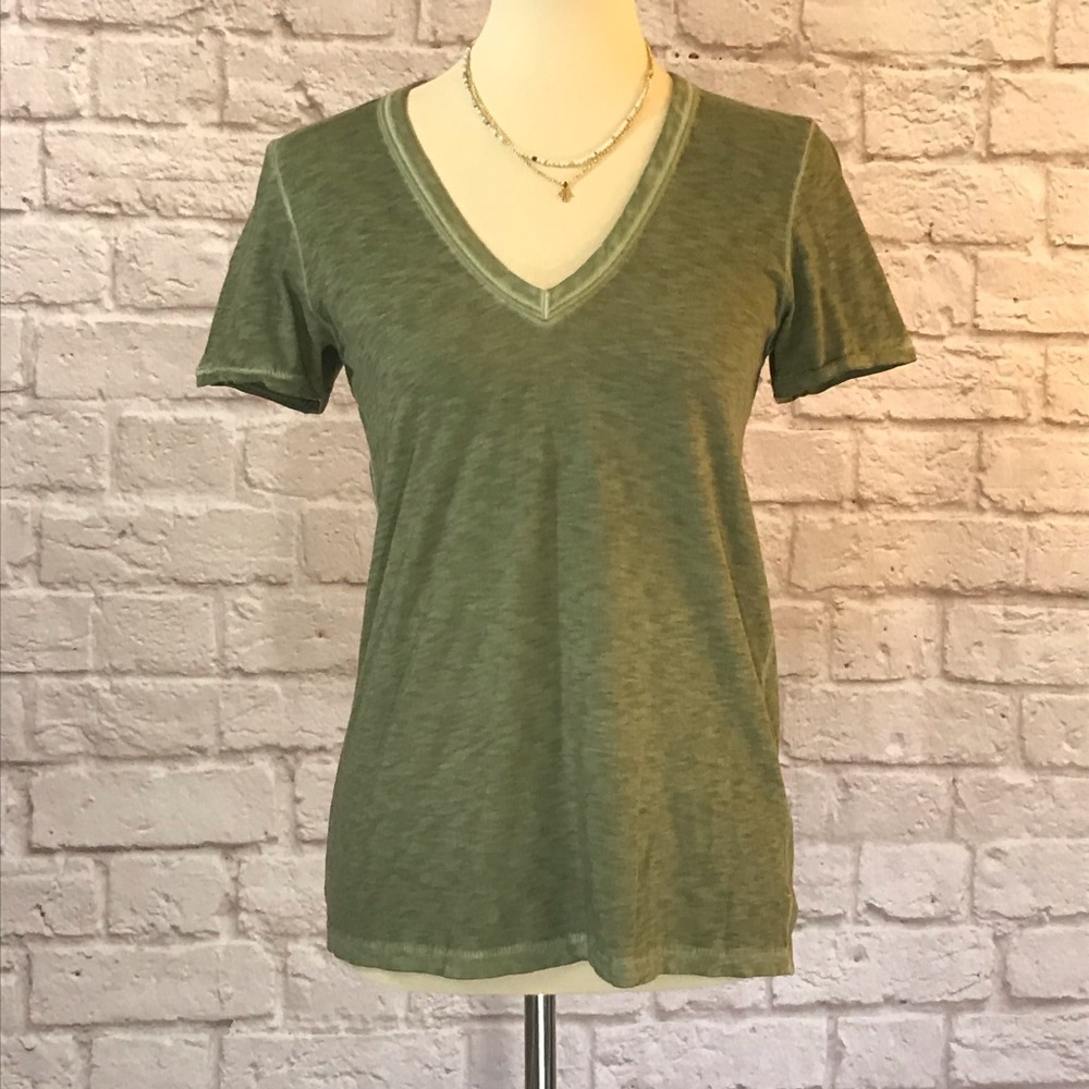 Rag & Bone Green V-neck tee size XS